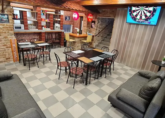 Nosztalgia Vendeghaz A Velencei-tonal